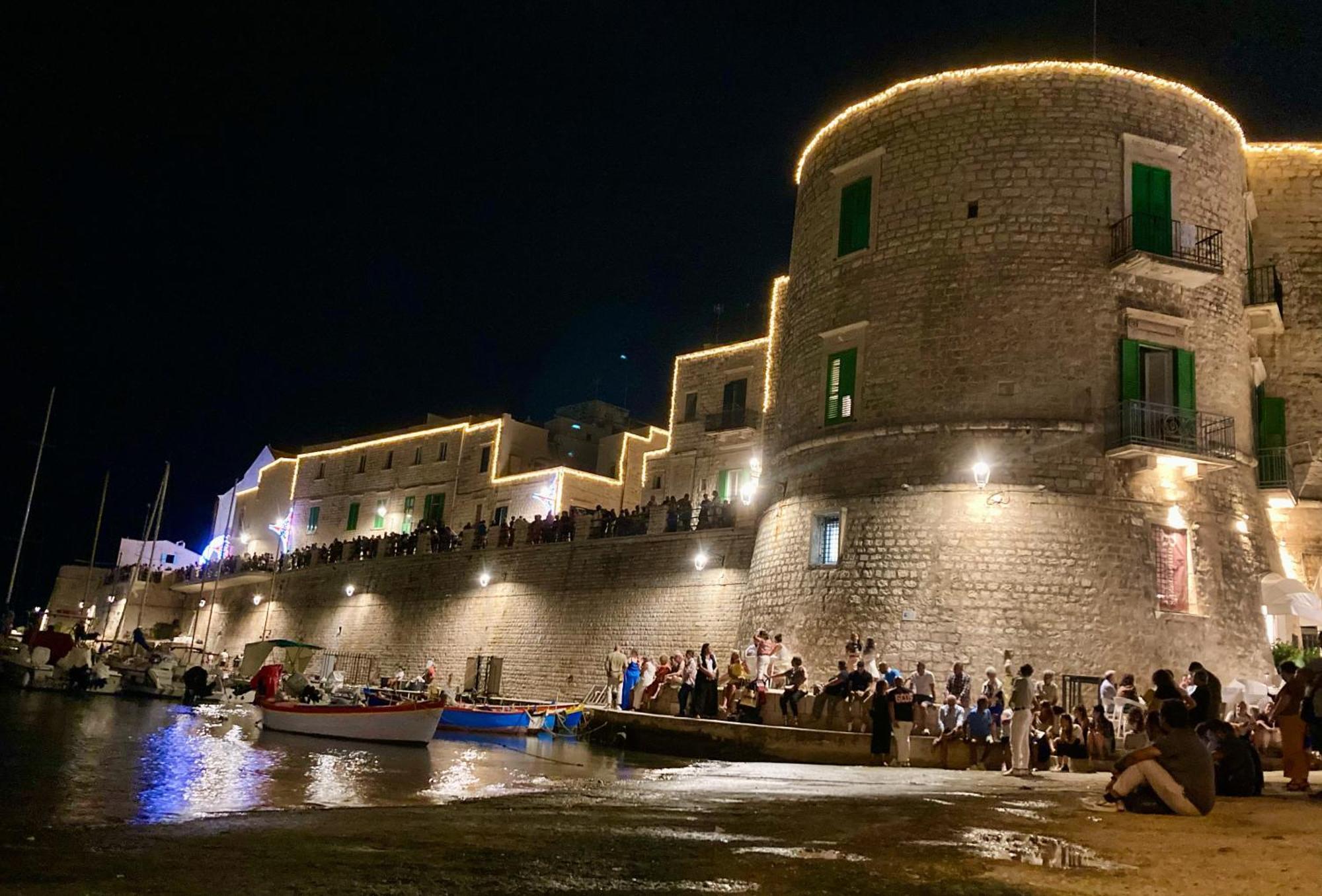 Palazzo Framarino dei Malatesta Giovinazzo Esterno foto