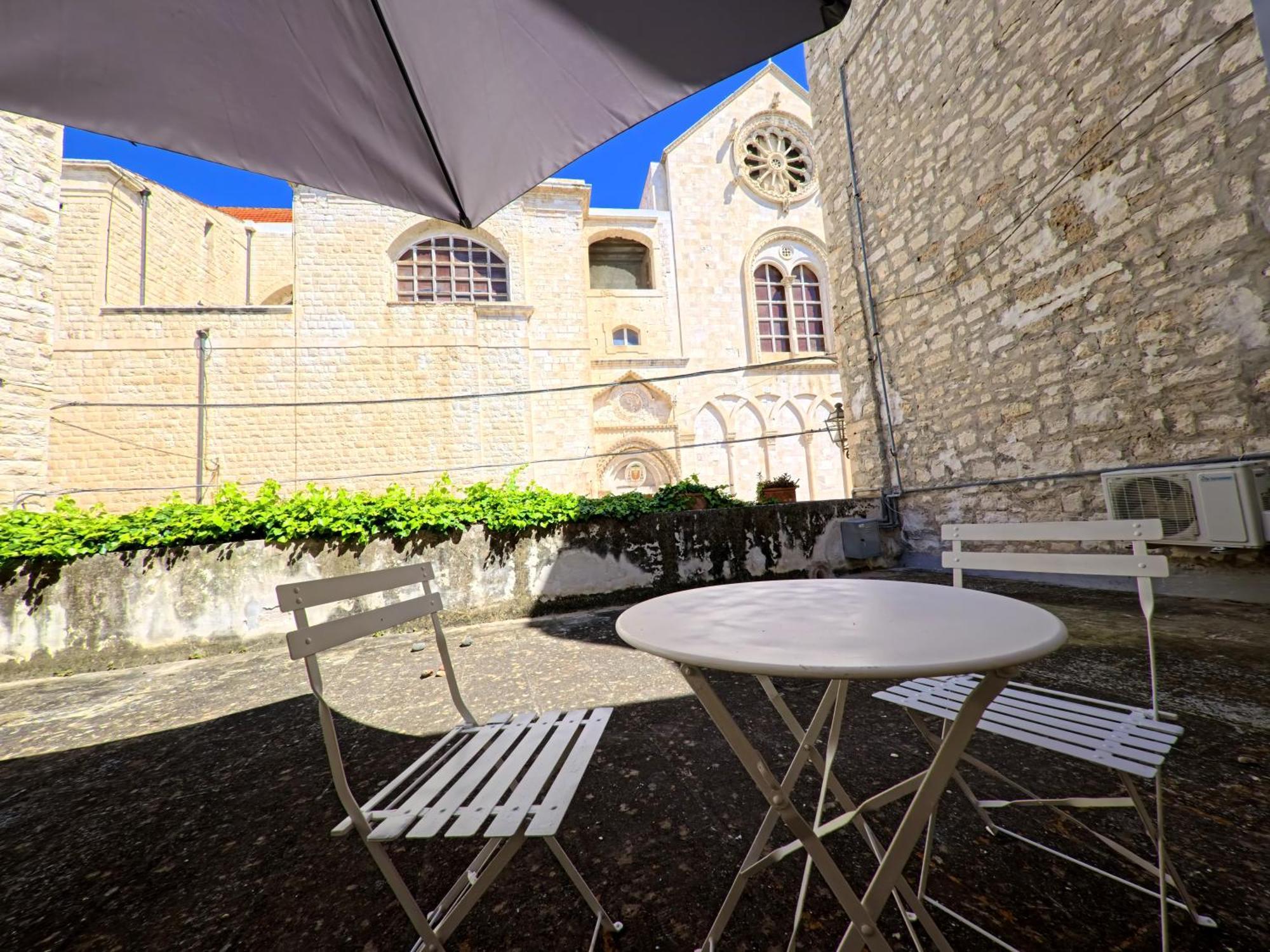 Palazzo Framarino dei Malatesta Giovinazzo Esterno foto