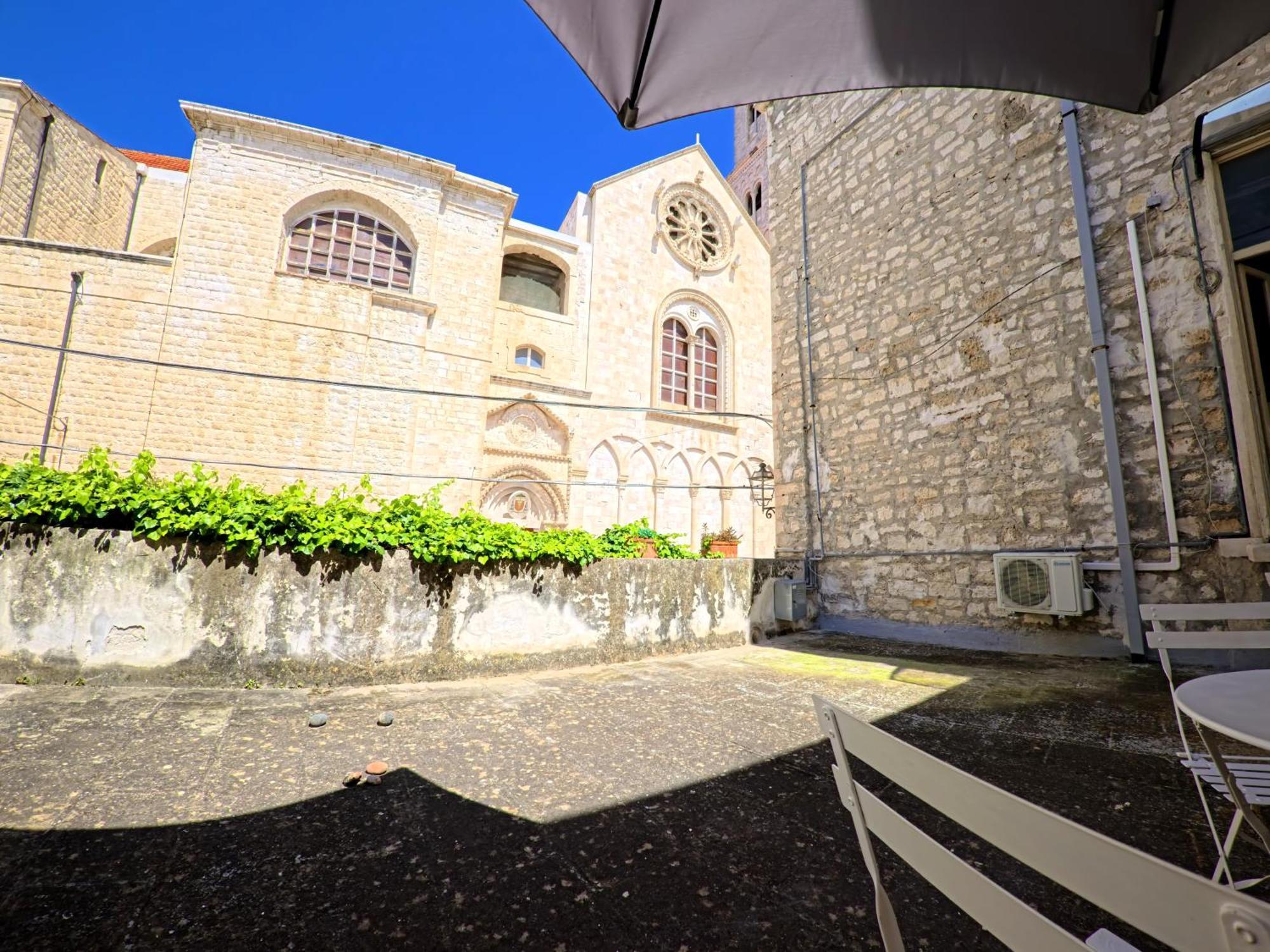 Palazzo Framarino dei Malatesta Giovinazzo Esterno foto
