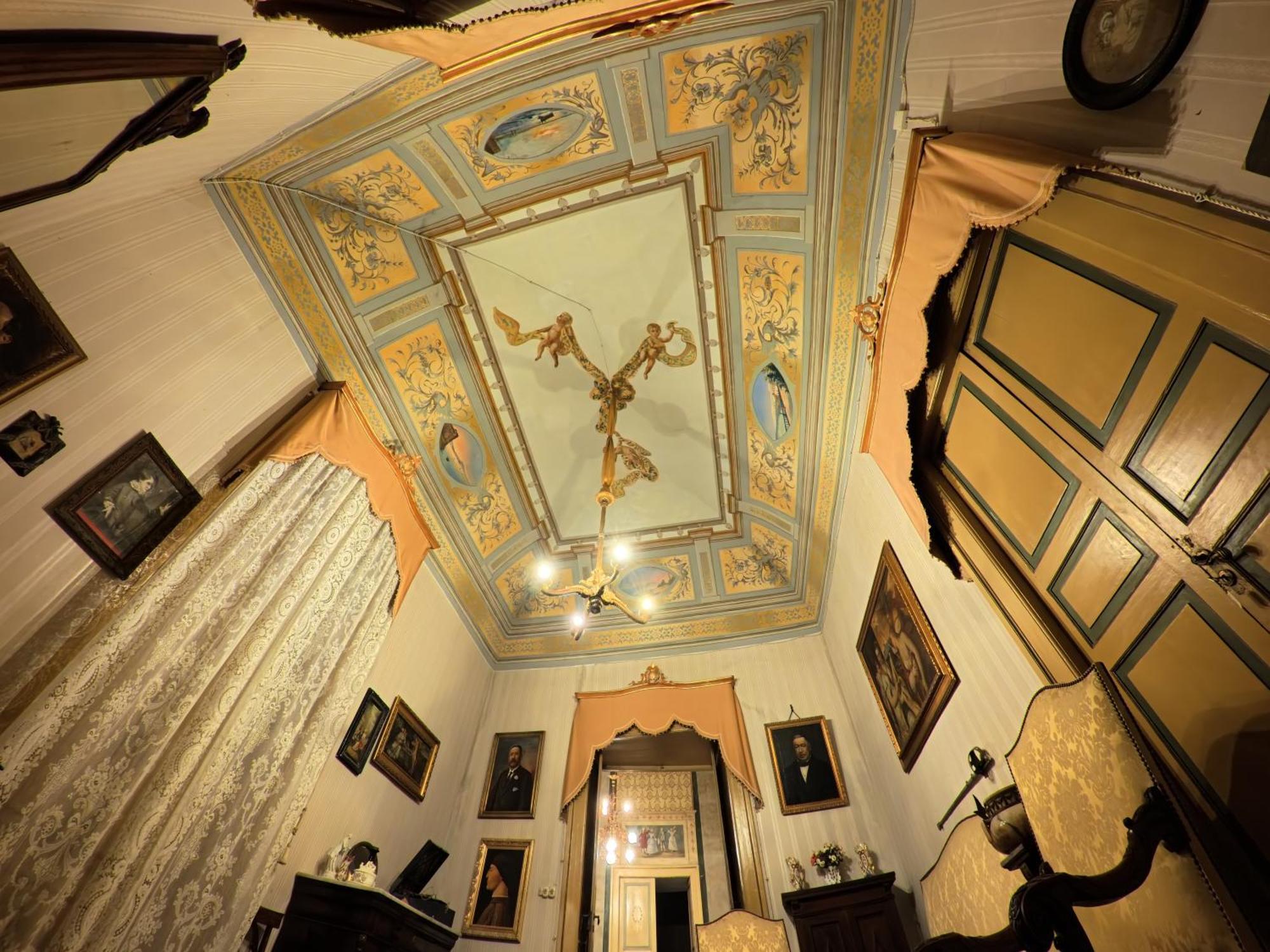 Palazzo Framarino dei Malatesta Giovinazzo Esterno foto