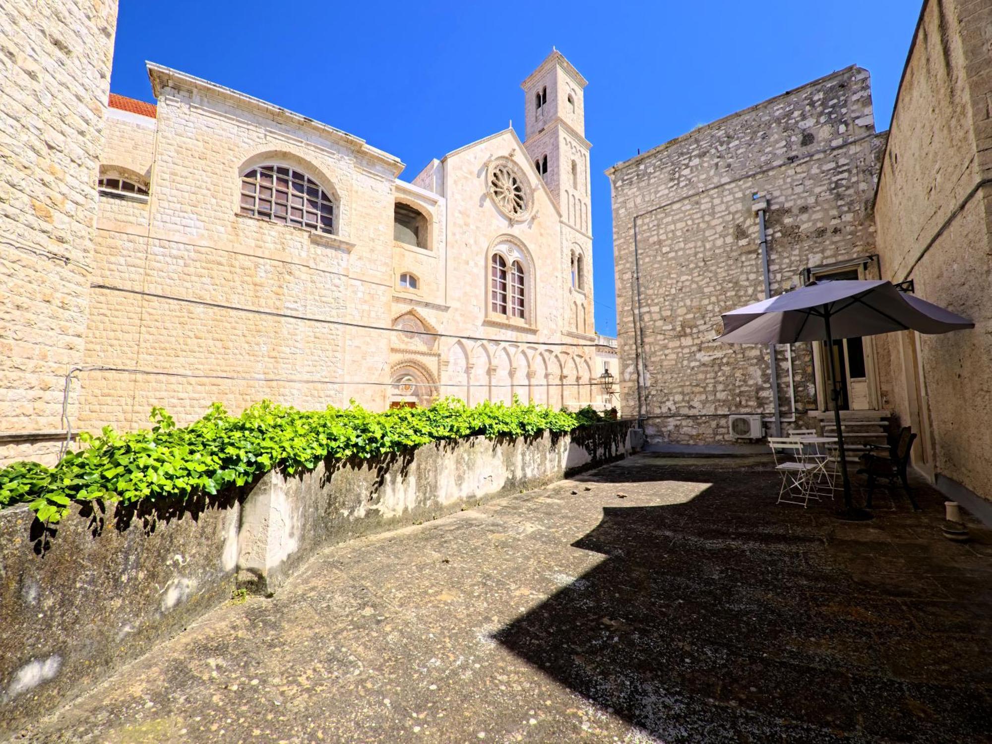 Palazzo Framarino dei Malatesta Giovinazzo Esterno foto